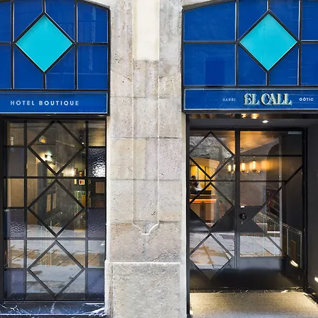 El Call Hotel