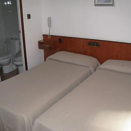 El Call Hotel